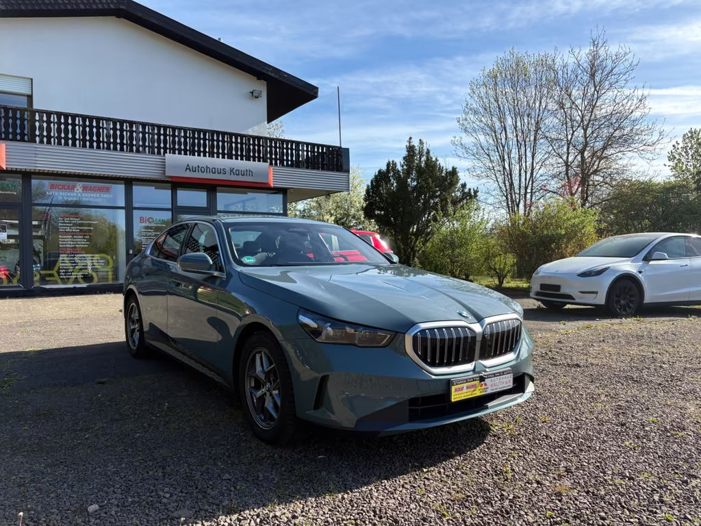 BMW 5 Serie 520 xDrive Sedan 520d