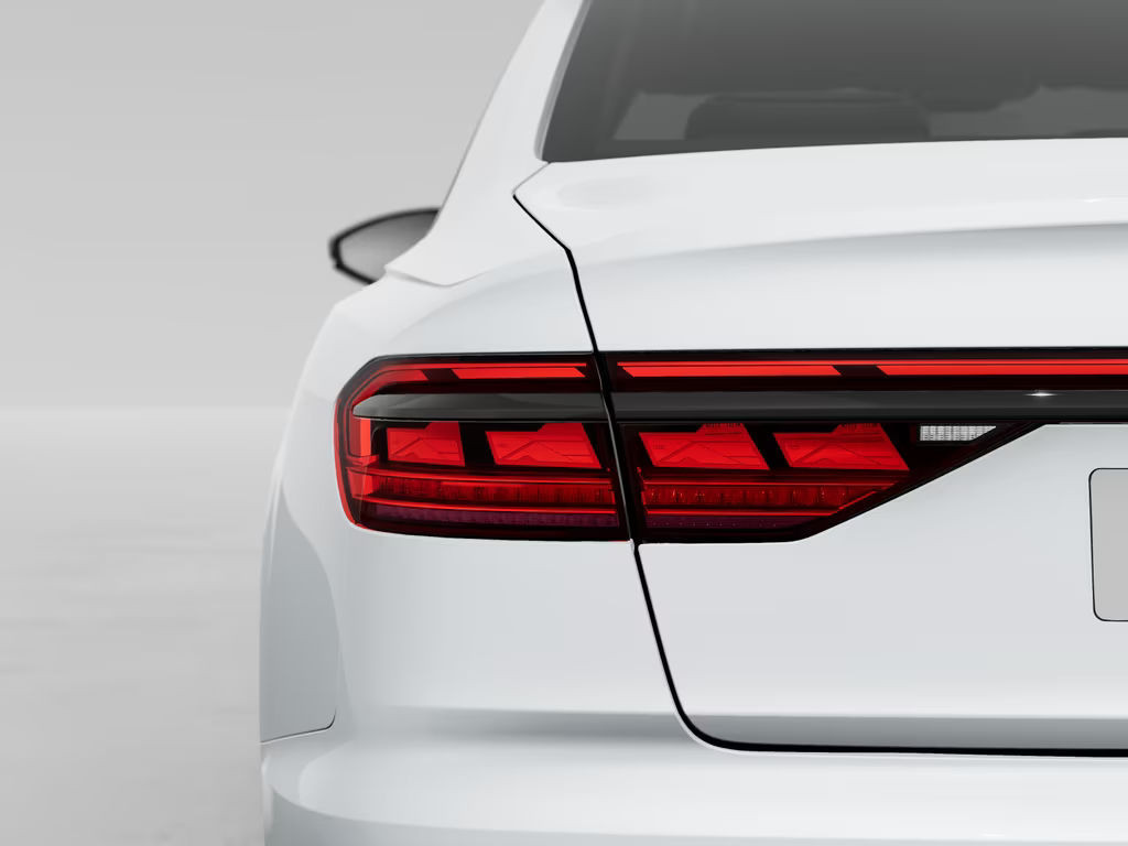 Audi S8