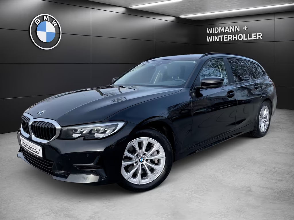 BMW 3 Serie 330 xDrive Touring Advantage pakket 330i