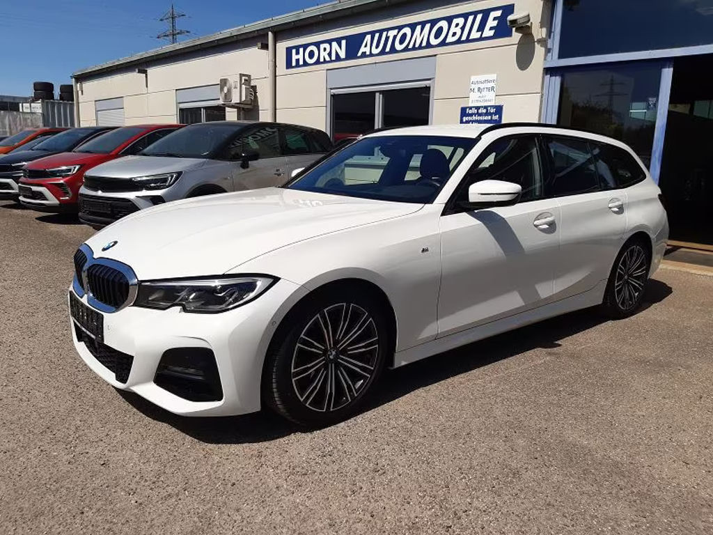 BMW 3 Serie 330 M-Sport Touring 330i