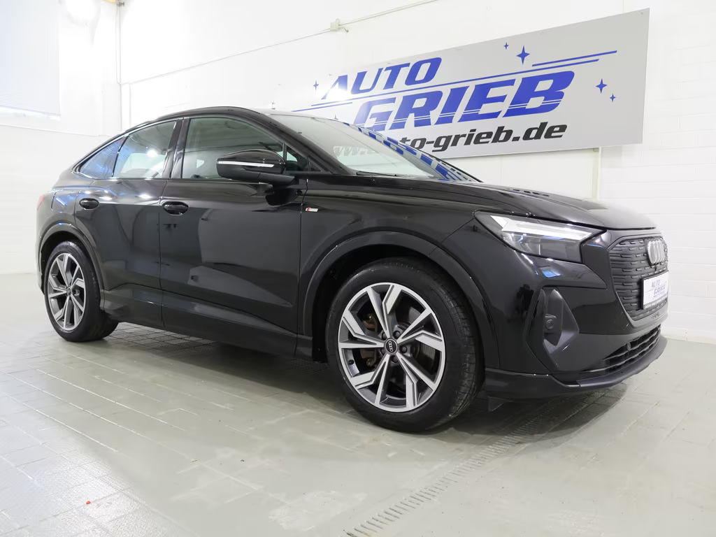 Audi Q4 e-tron S-Line