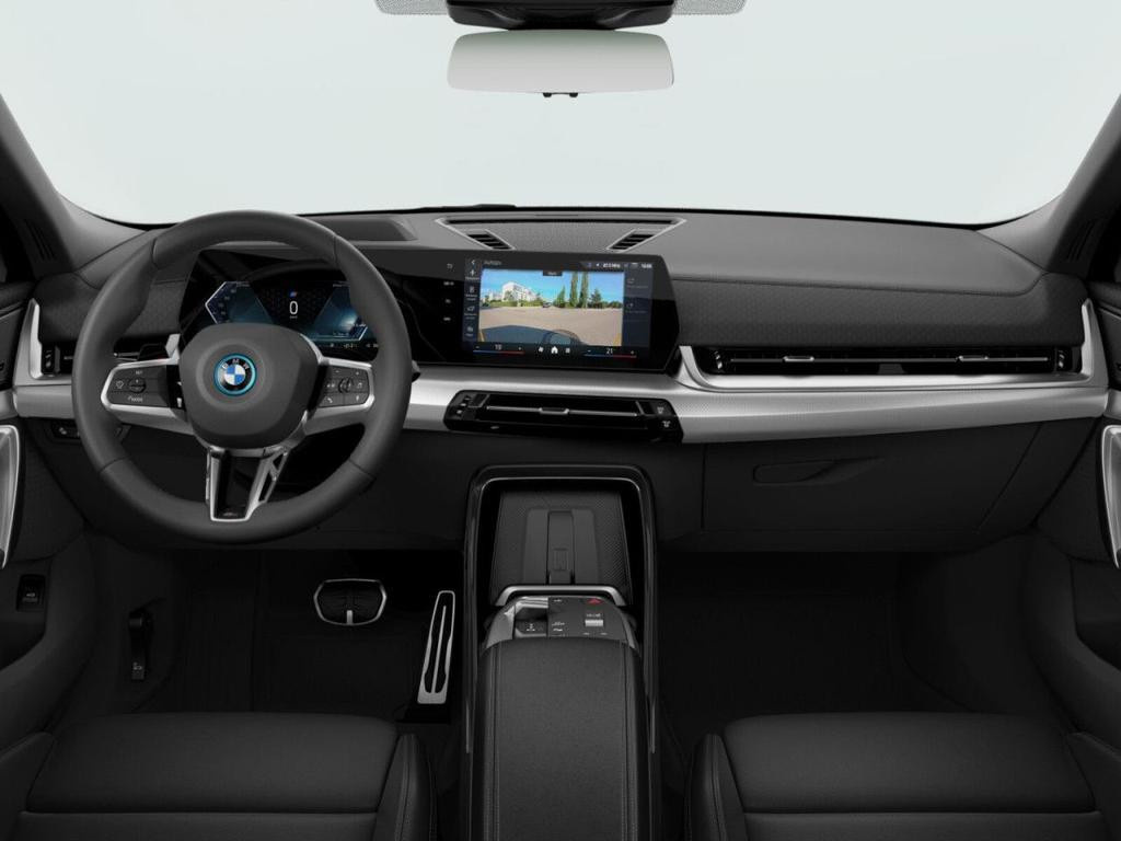BMW iX2