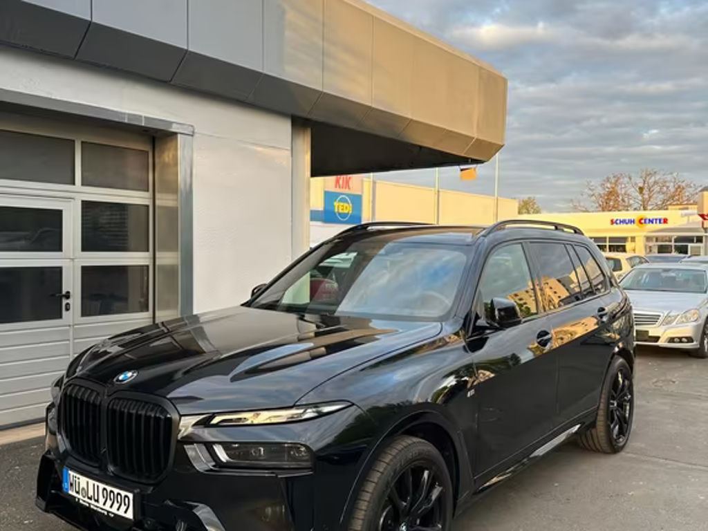 BMW X7