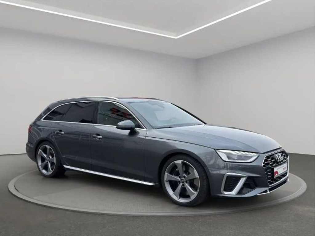 Audi S4