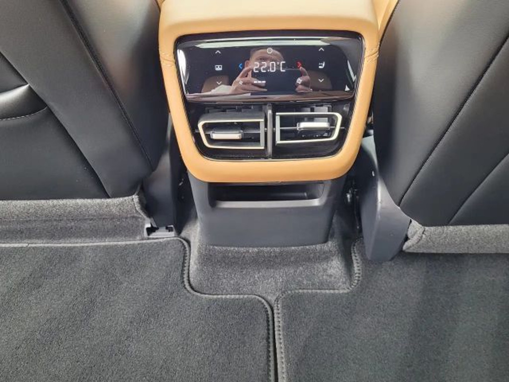 Mazda 6e
