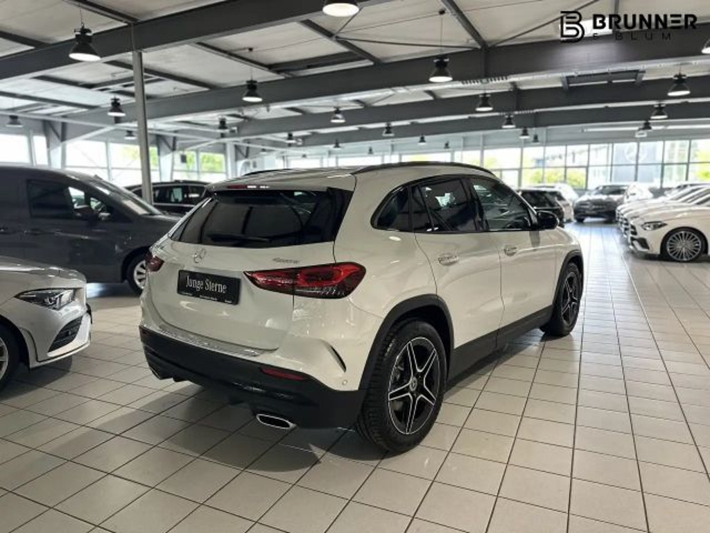 Mercedes-Benz GLA-Klasse