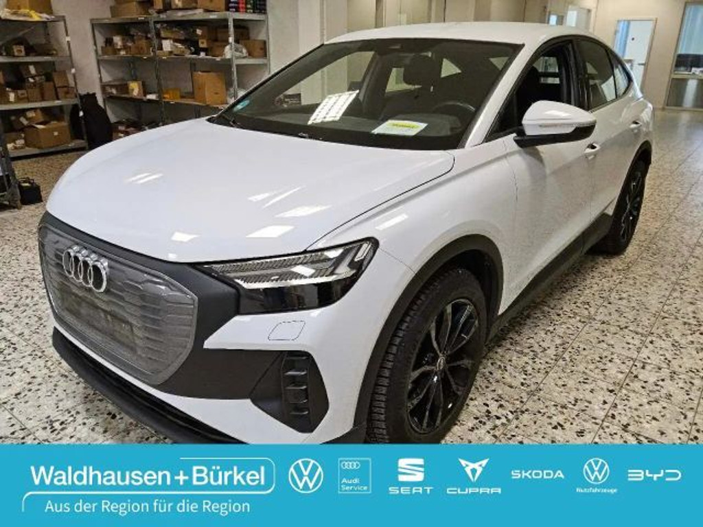 Audi Q4 e-tron Klima Navi Leder Einparkhilfe Sitzheizung