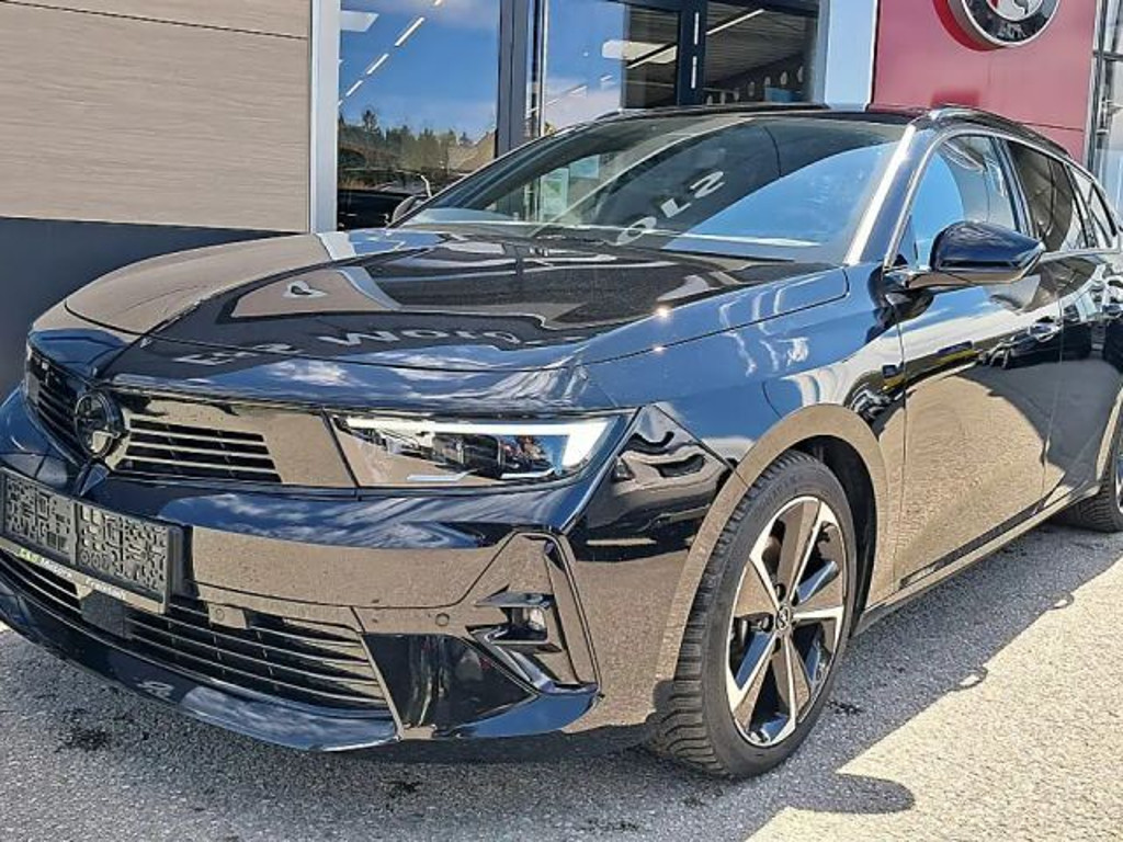 Opel Astra Sports Tourer Grand Sport GS-Line