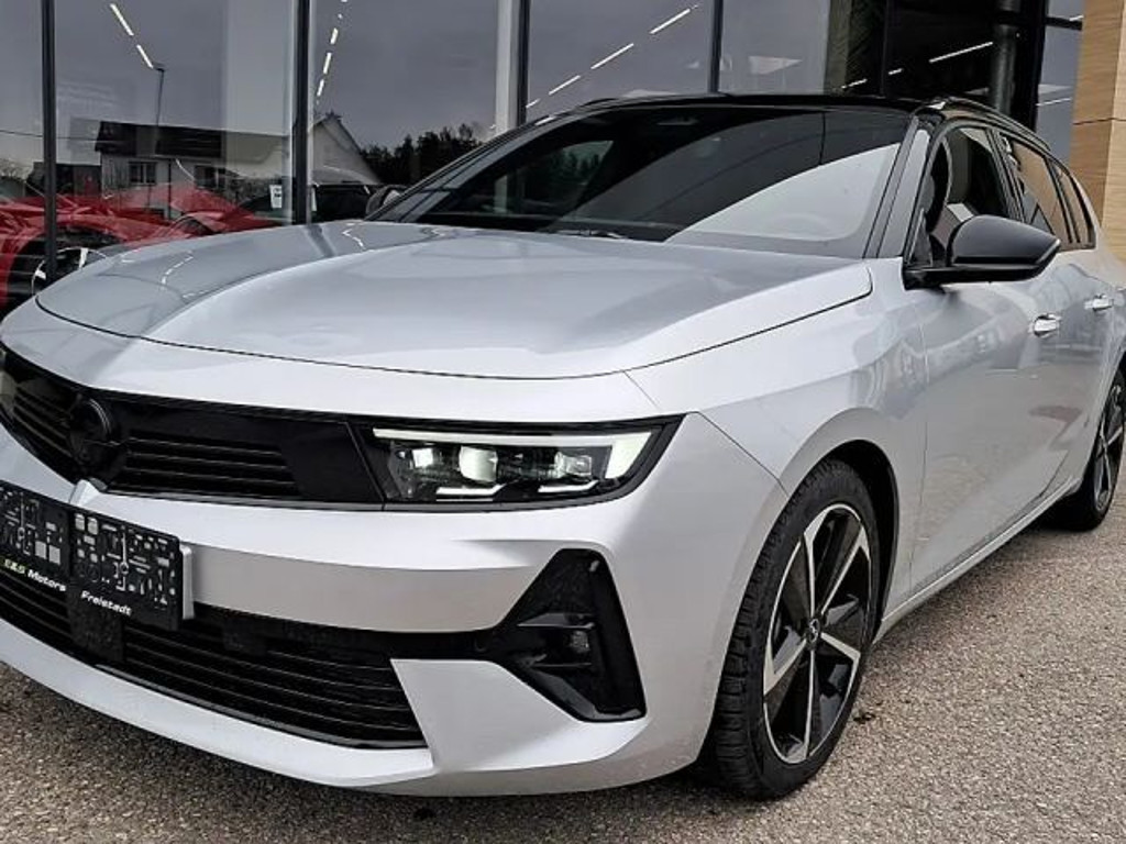 Opel Astra Sports Tourer Grand Sport GS-Line