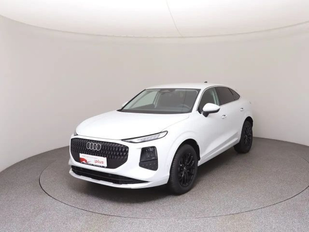 Audi Q3 TFSI 110 kW  intense