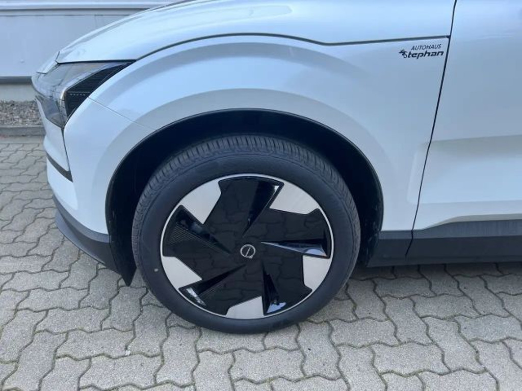 Volvo EX30