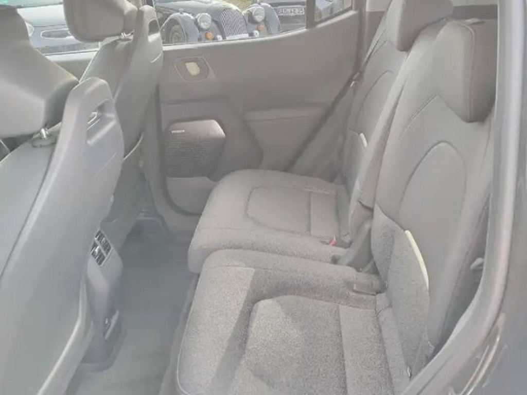 Kia EV2