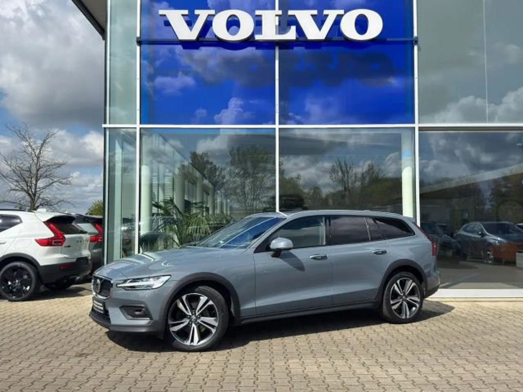 Volvo V60 Cross Country AWD Geartronic Ultimate