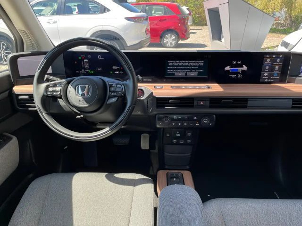 Honda e