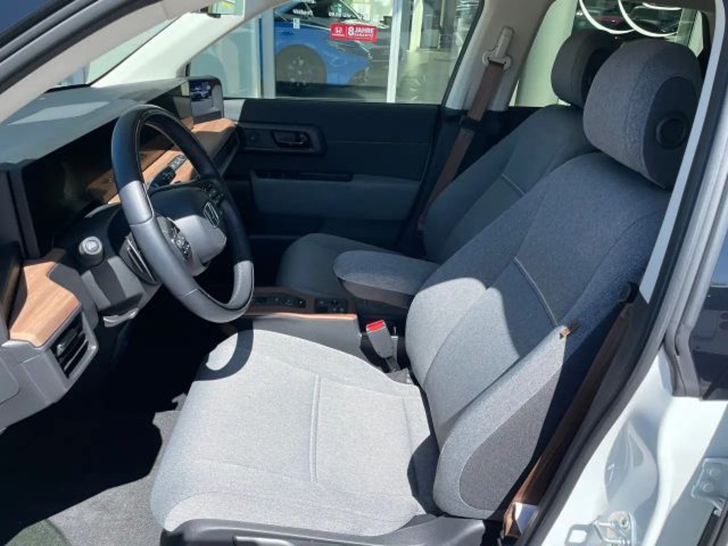 Honda e