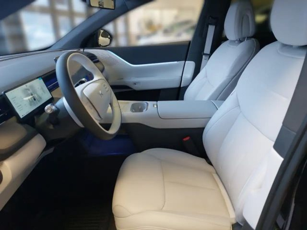 Xpeng G6