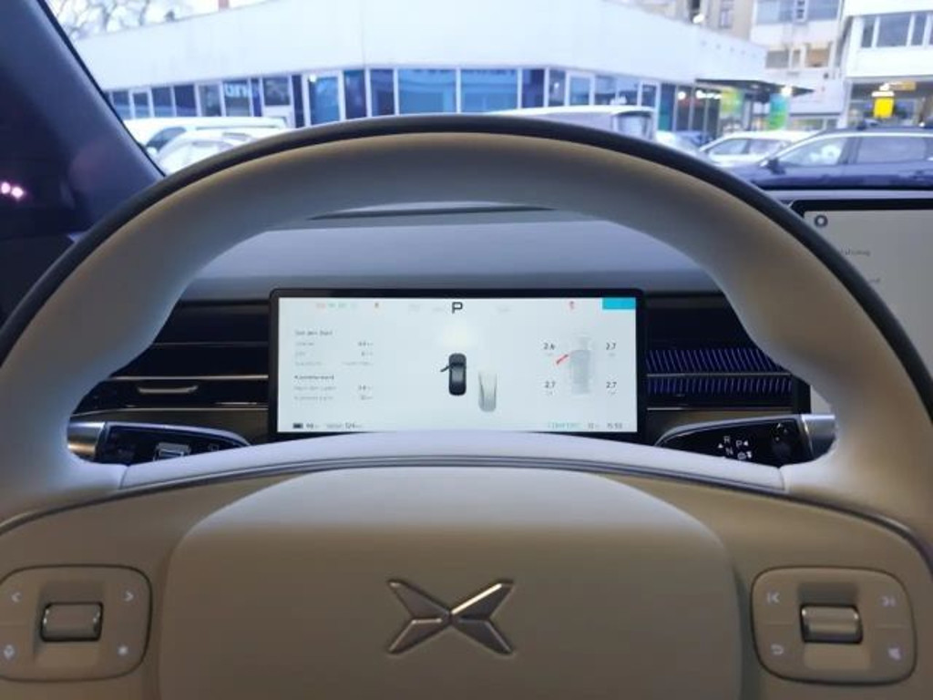 Xpeng G6