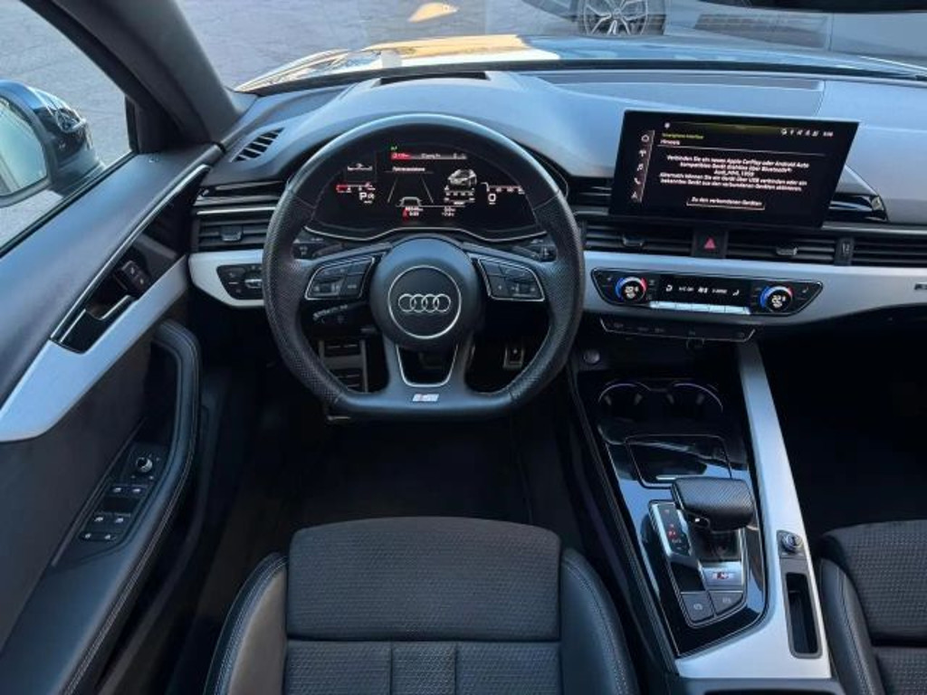Audi S4