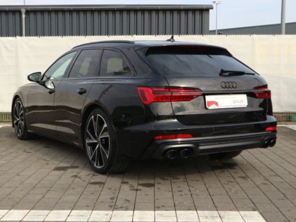 Audi S6
