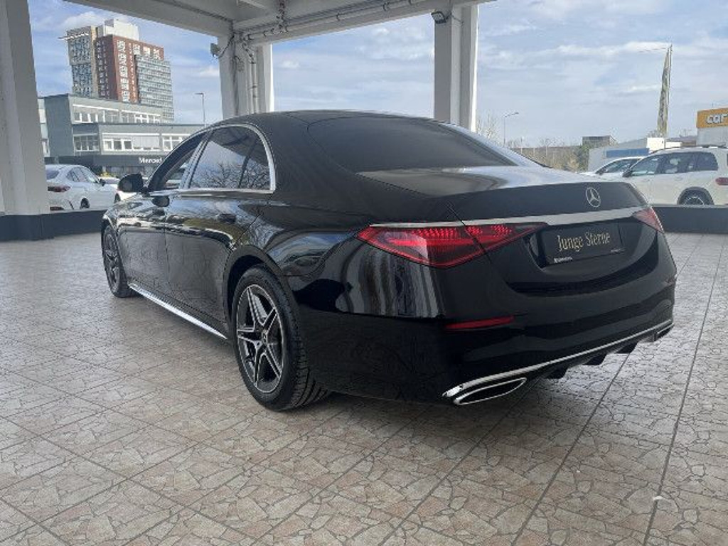 Mercedes-Benz S-Klasse