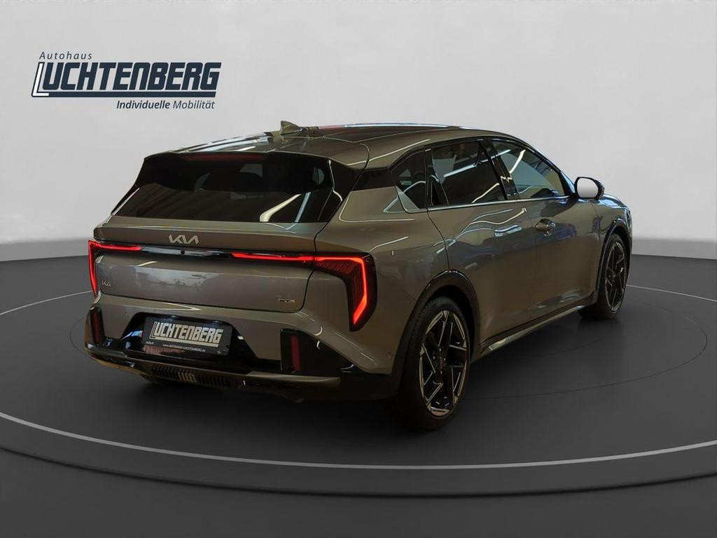 Kia K4