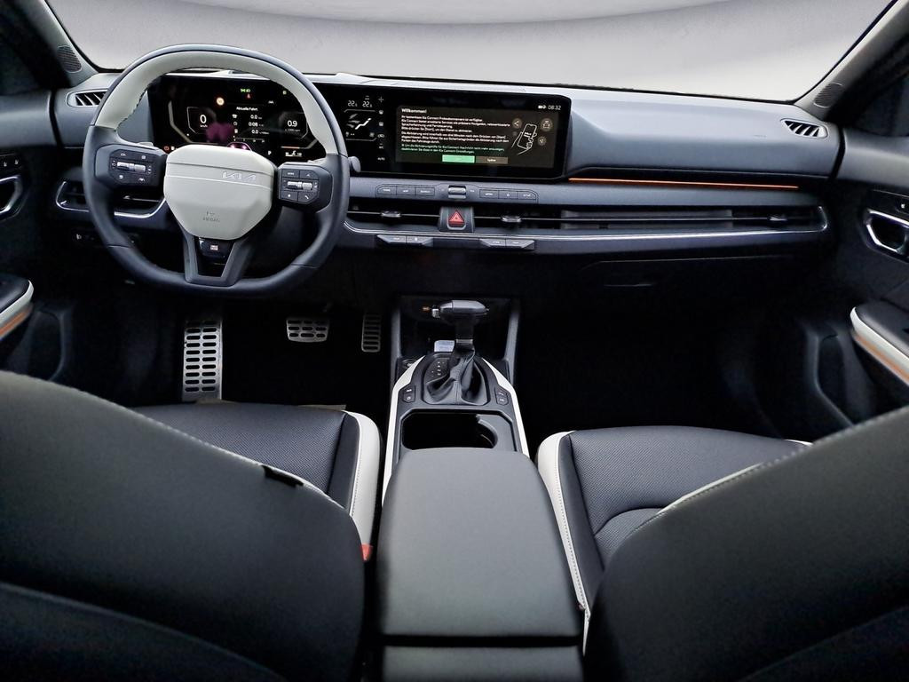 Kia K4