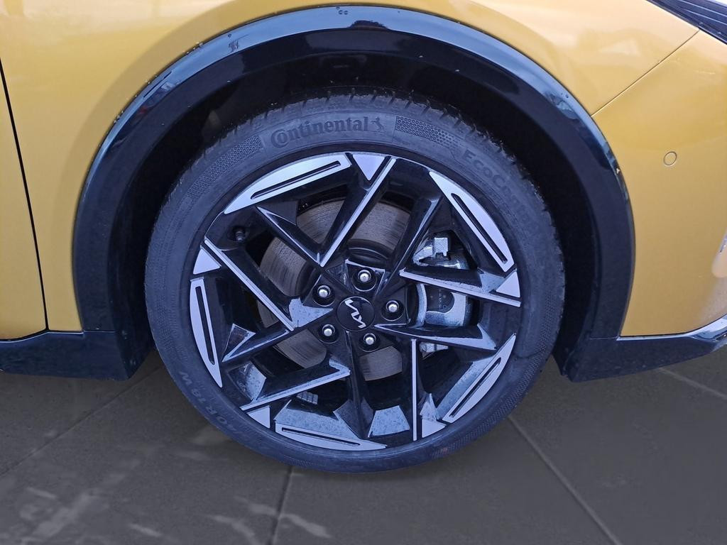Kia K4