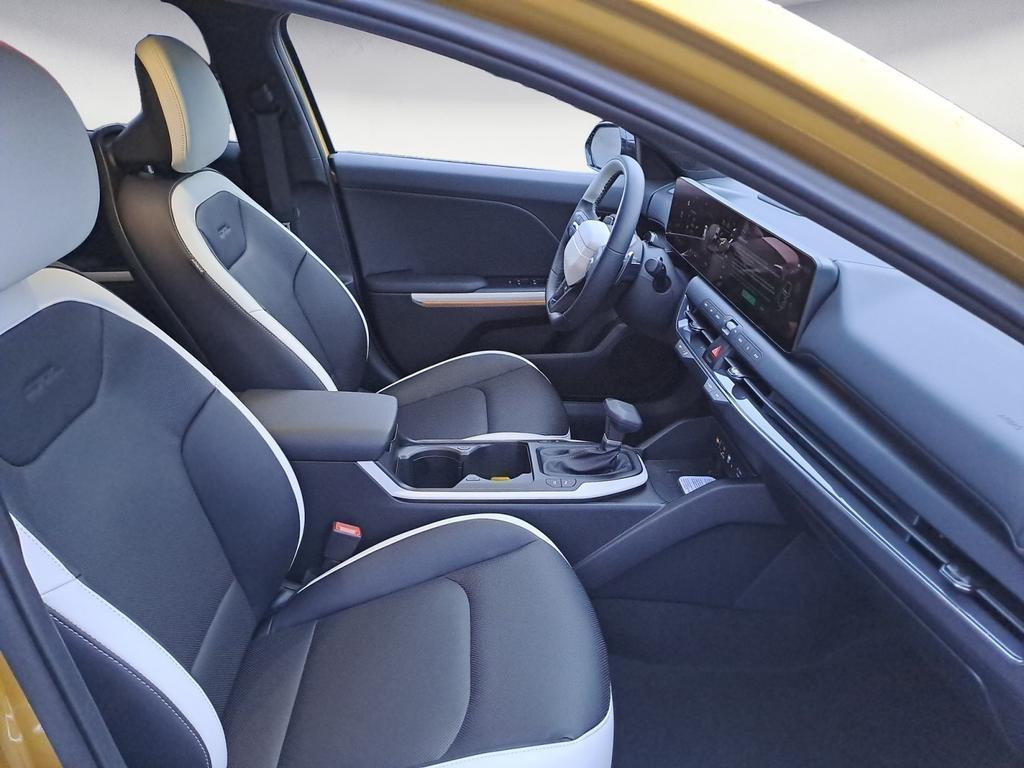 Kia K4