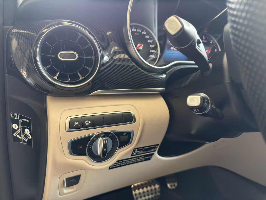 Mercedes-Benz Marco Polo