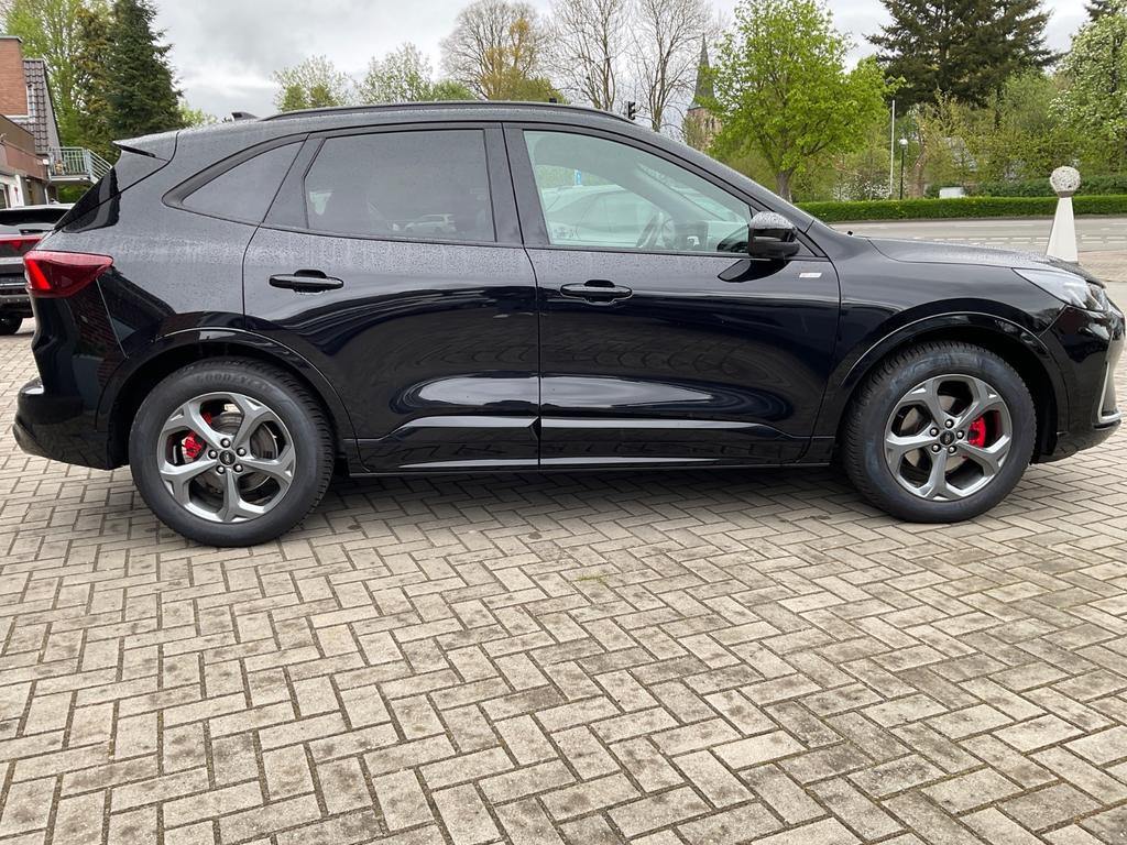 Ford Kuga EcoBoost ST Line