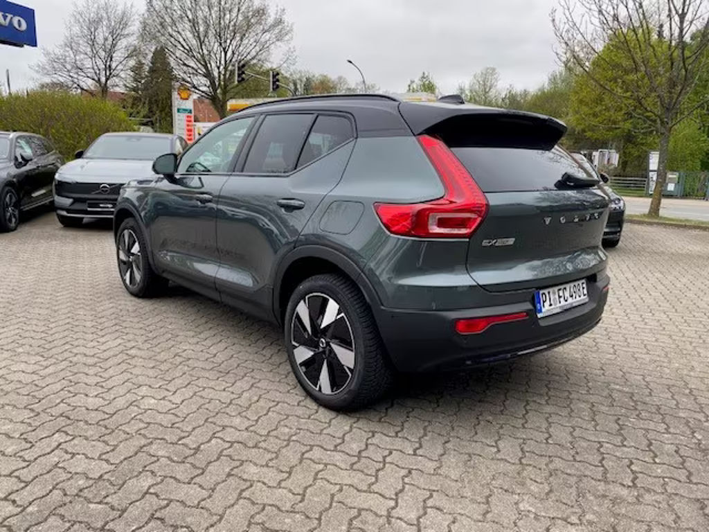 Volvo EX40
