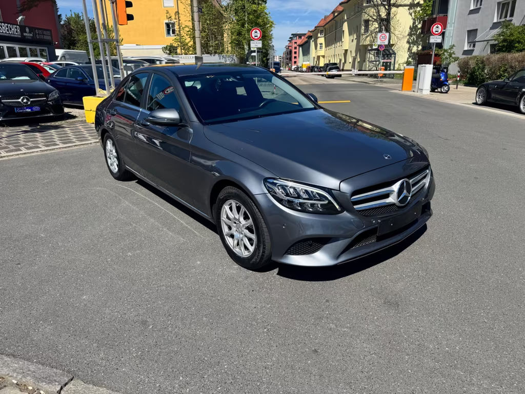 Mercedes-Benz C-Klasse C 180 Sedan