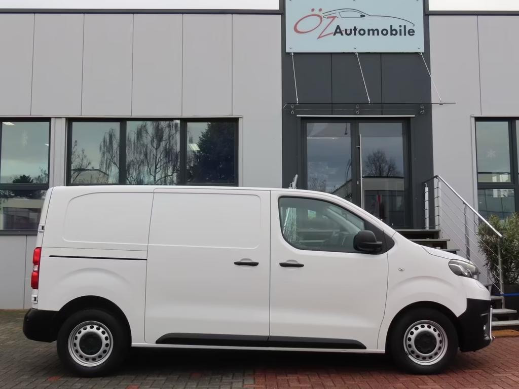 Toyota Proace (Verso)