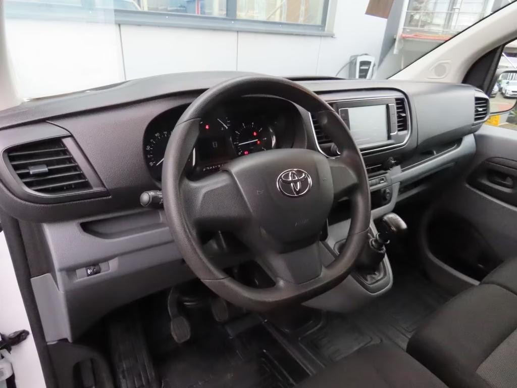 Toyota Proace (Verso)