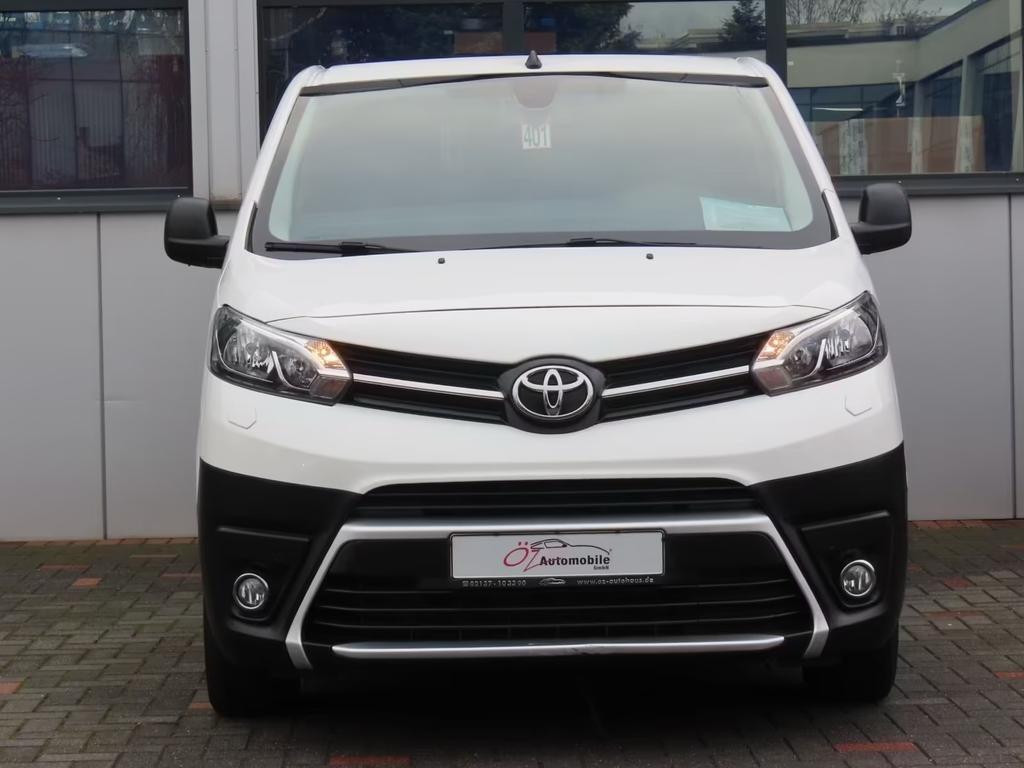 Toyota Proace (Verso)