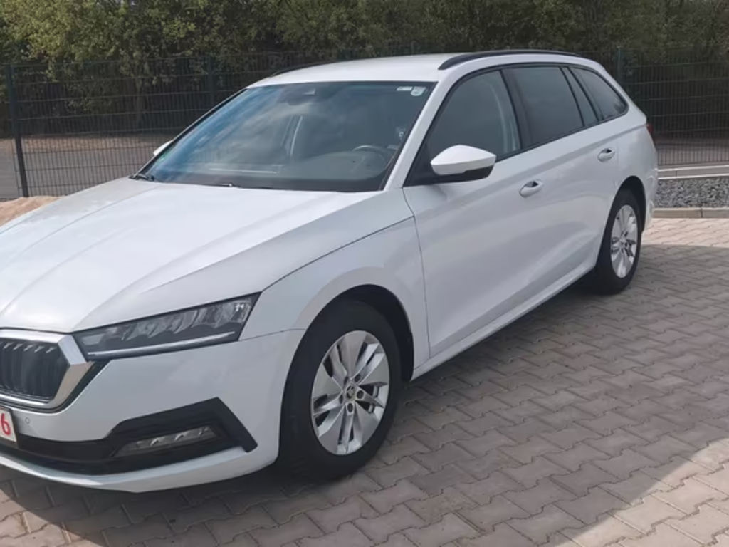 Skoda Octavia Amb. LED,Sh v+h , Navi , PDC 1.Hd