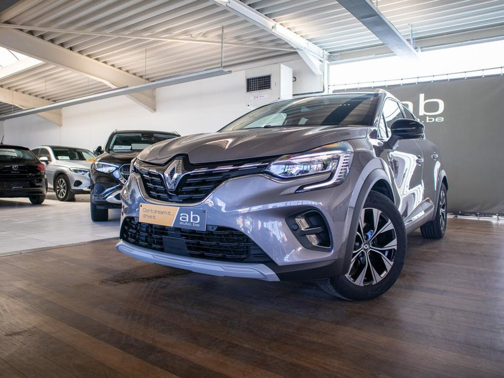 Renault Captur E-Tech Hybrid