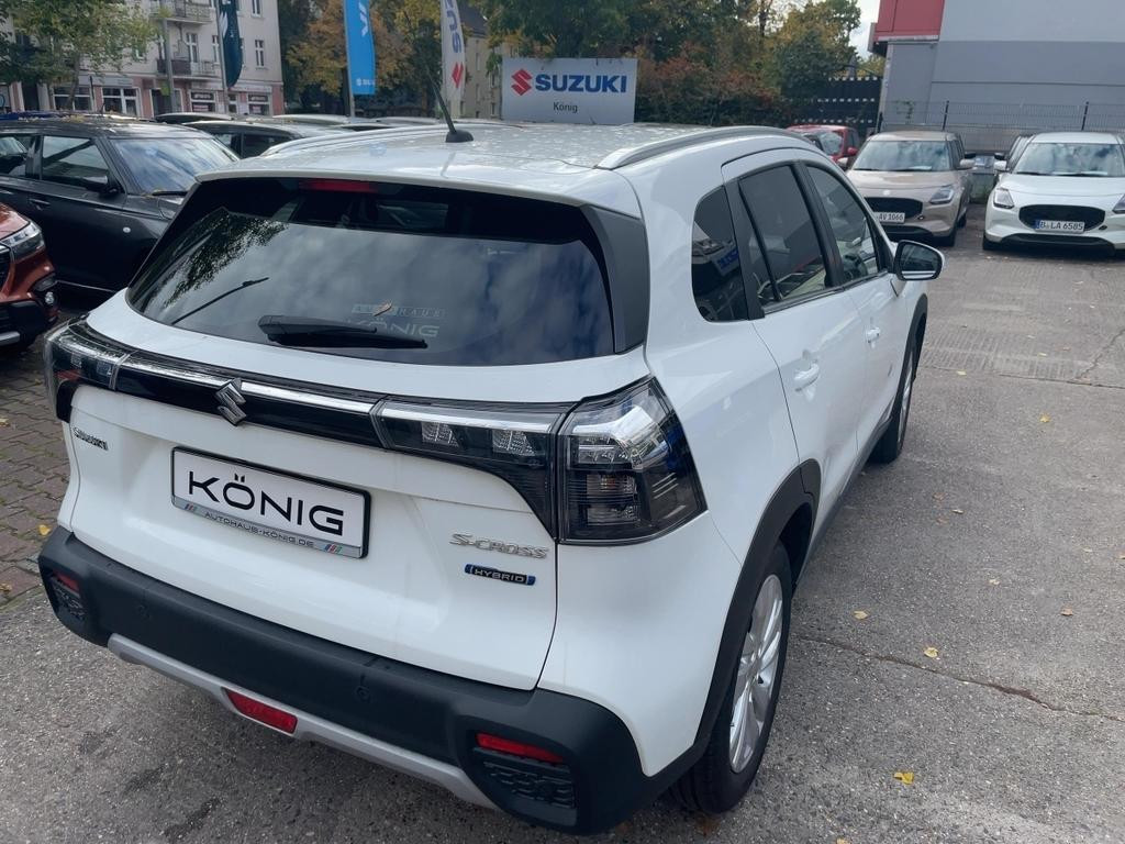 Suzuki S-Cross