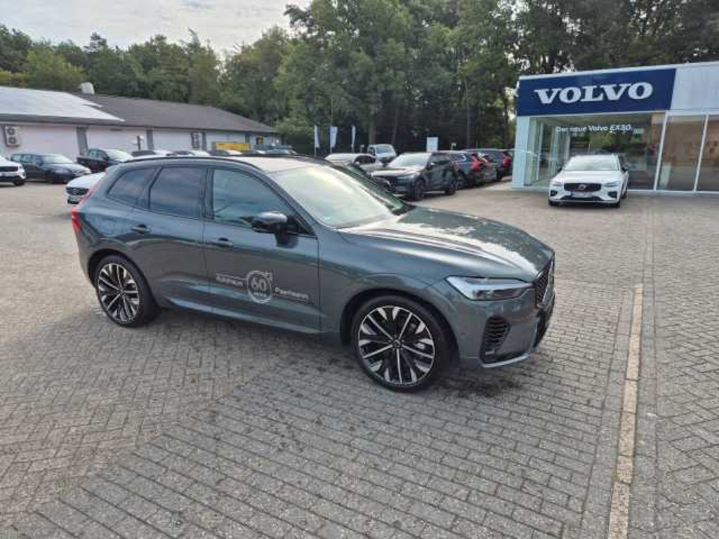 Volvo XC60 AWD T8 Recharge Dark Ultra