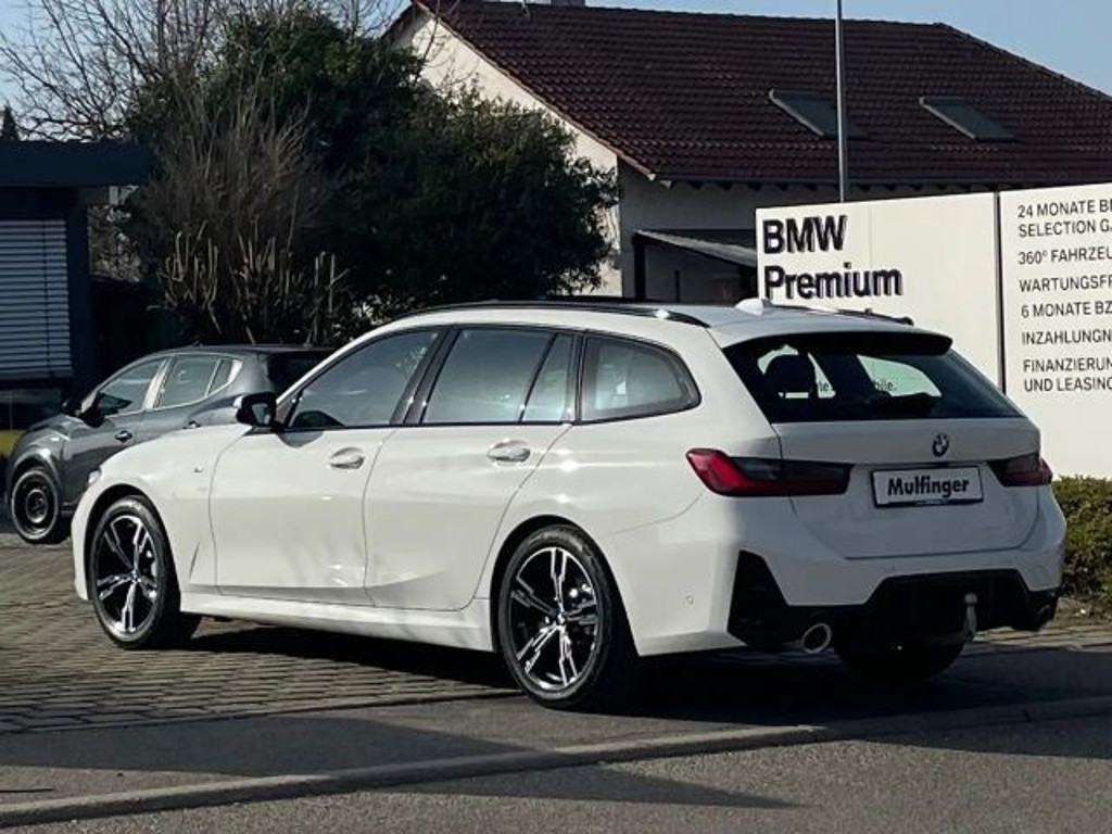 BMW 3 Serie 330 xDrive Touring 330i