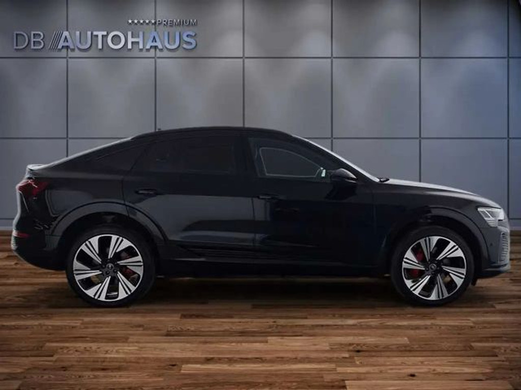 Audi Q8 e-tron