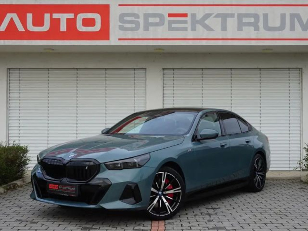 BMW i5 M-Sport Sedan