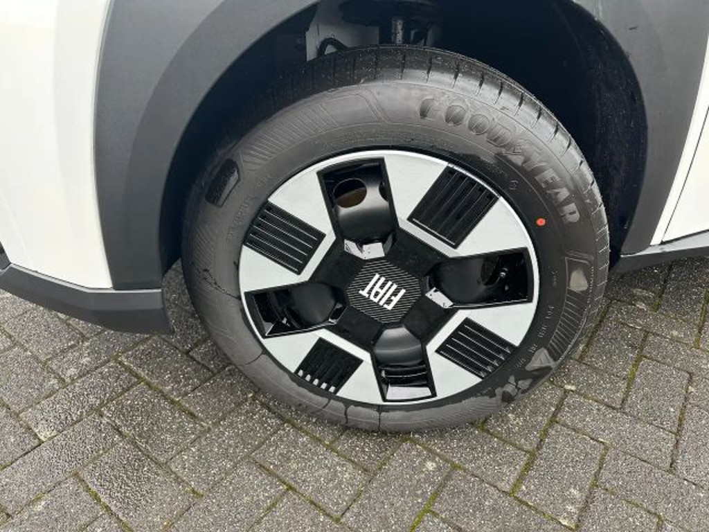 Fiat Grande Panda Grande Panda Hybrid 1.2 eDCT Business Edition