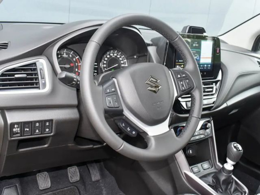 Suzuki S-Cross