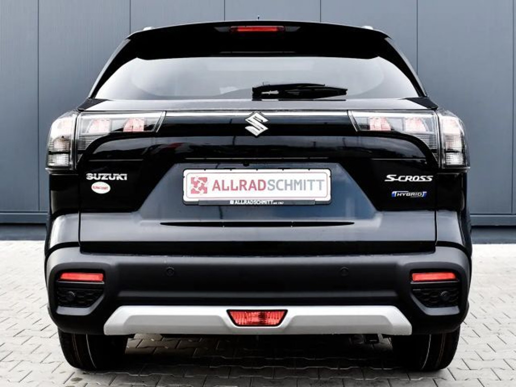 Suzuki S-Cross
