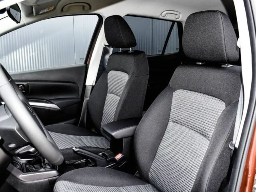 Suzuki S-Cross
