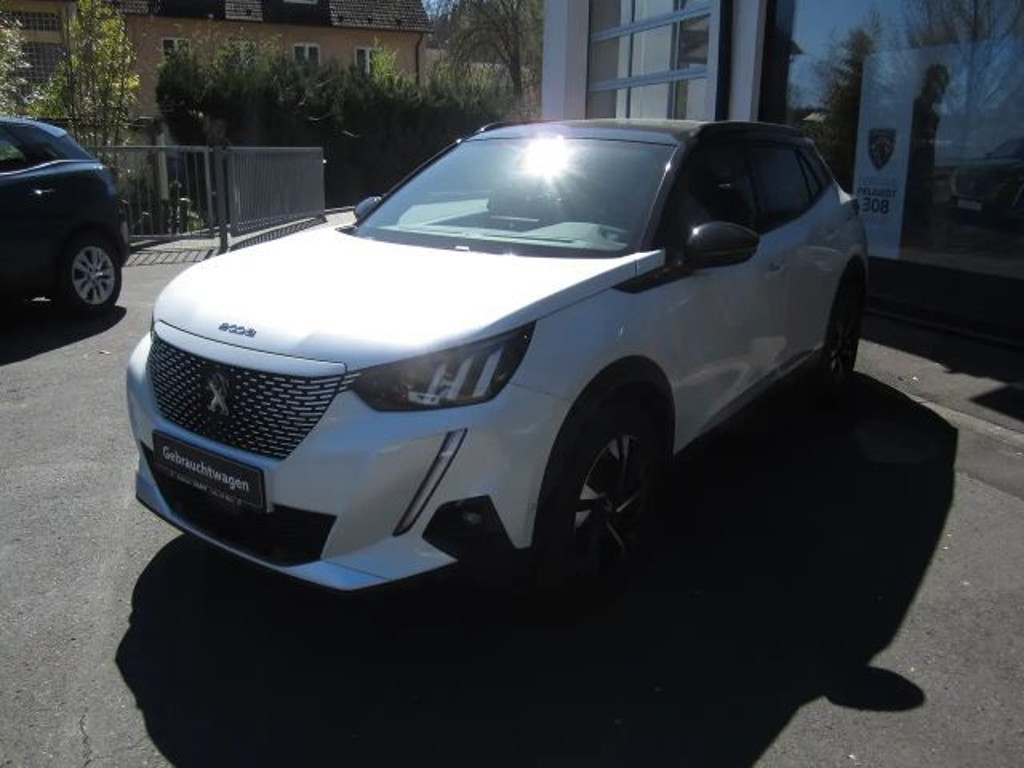Peugeot e-2008