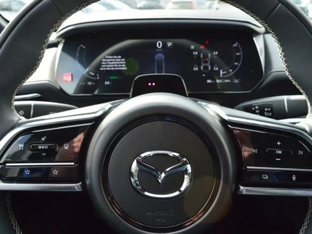 Mazda 6e