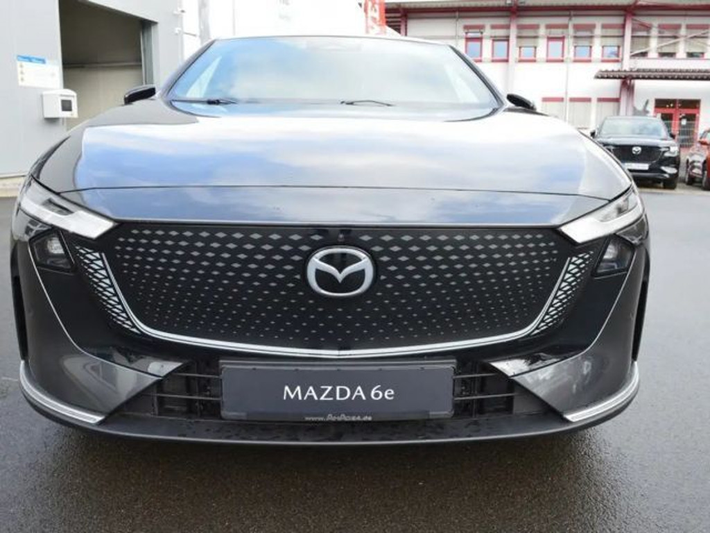 Mazda 6e