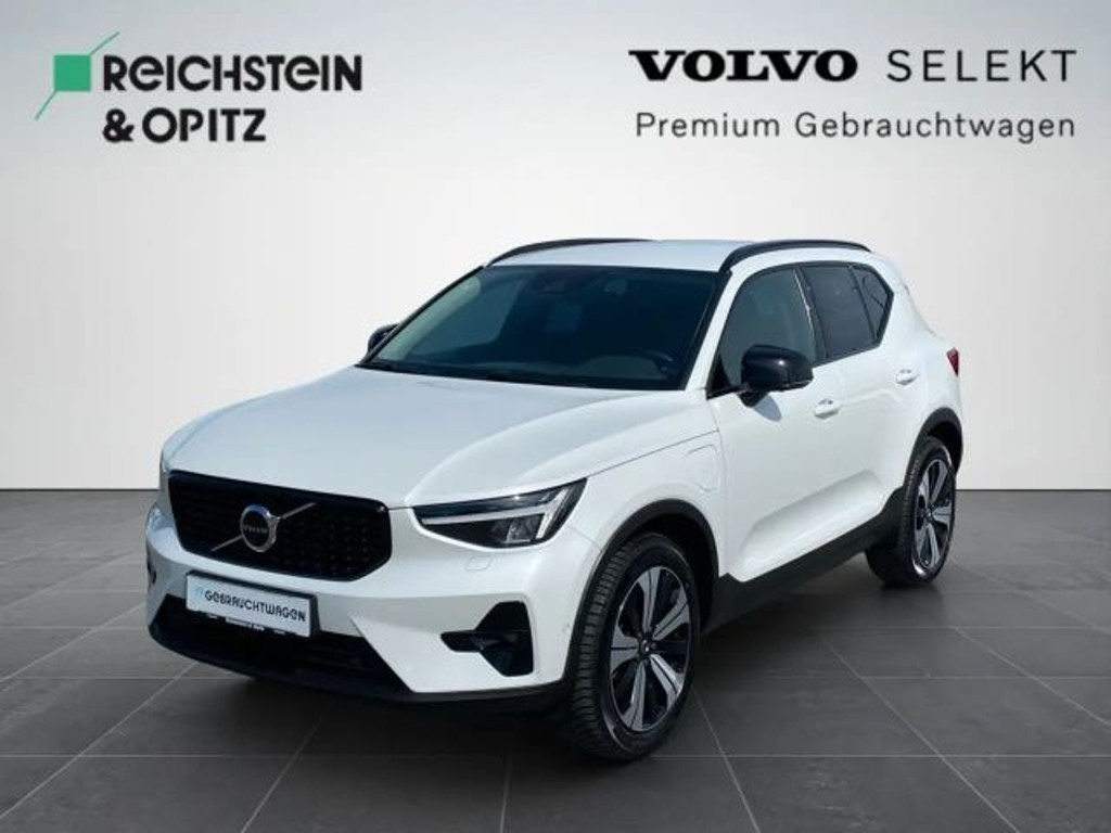 Volvo XC40 T5 Recharge Plus Dark